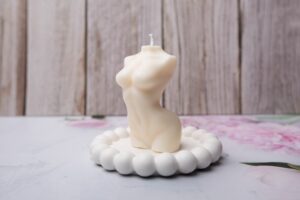 Bougie buste de femme nue