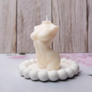 Bougie buste de femme nue